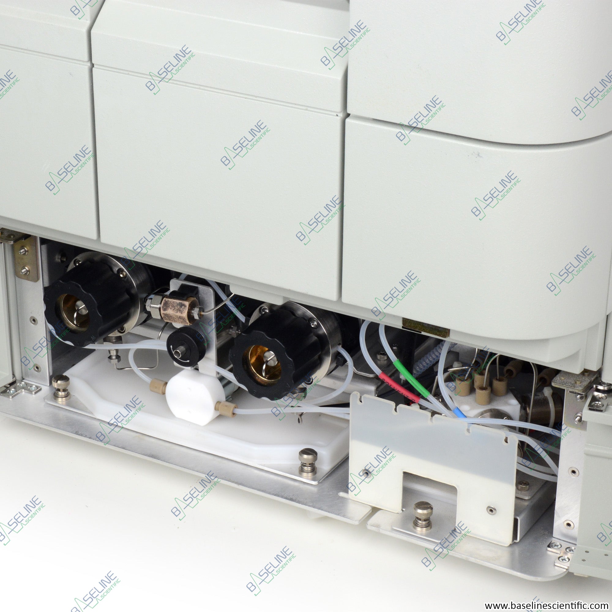 Waters Alliance e2695 and 2424 Evaporative Light Scattering Detector image 3